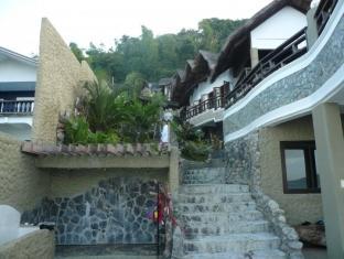 Crystal Blue Resort Batangas Exterior photo
